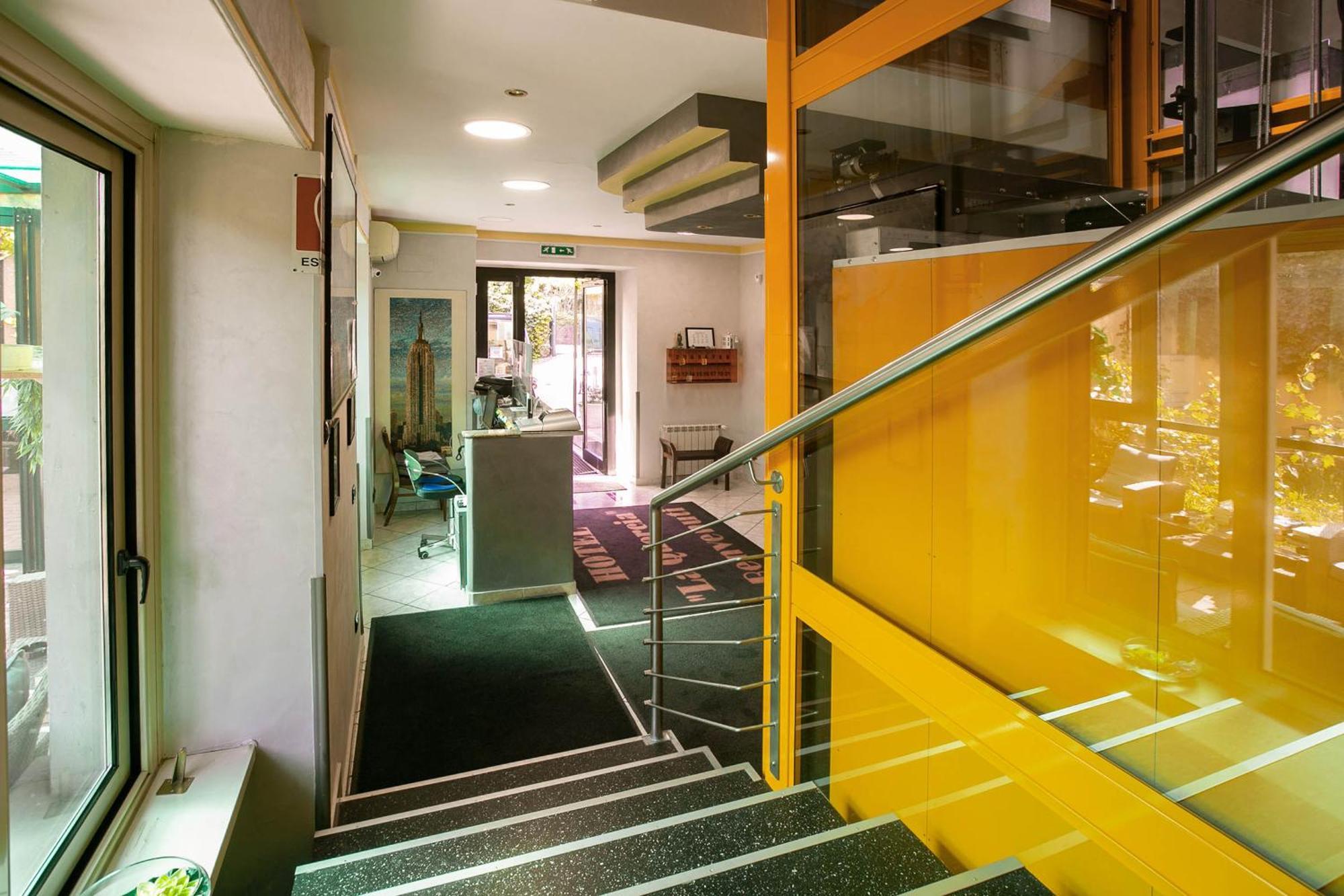 Hotel La Quercia Mozzo Ngoại thất bức ảnh