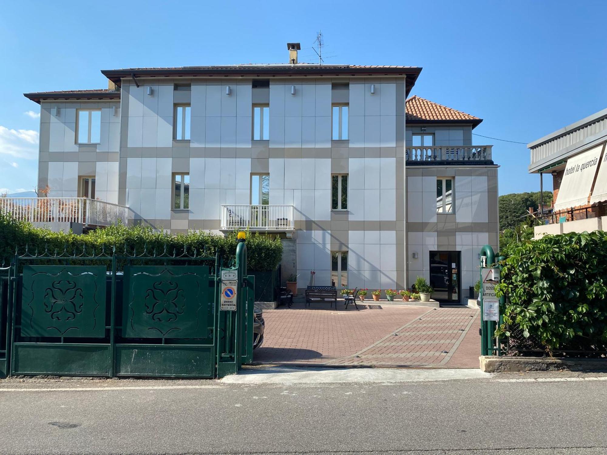 Hotel La Quercia Mozzo Ngoại thất bức ảnh